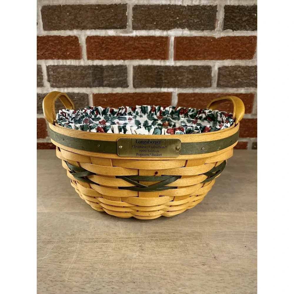 1999‎ Popcorn ~ Longaberger Green Basket w/ Leather Handles ~ Liner & Protector
